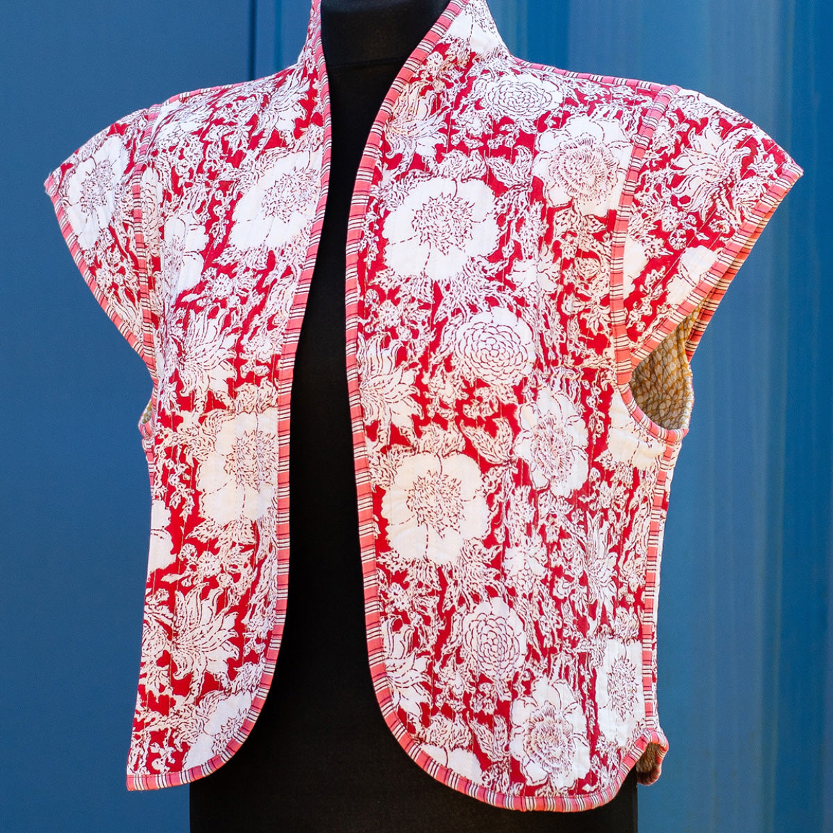 blockprint jackets, quilted jackets, quilted gilets, block print gilets, block print waistcoats, cotton waistcoats