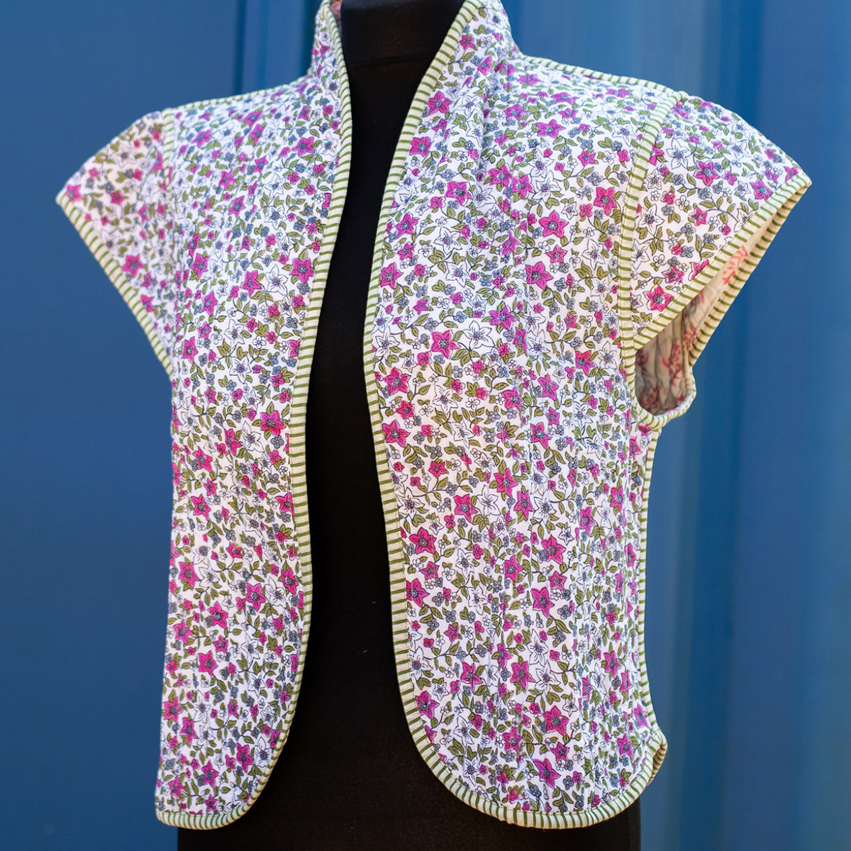 blockprint jackets, quilted jackets, quilted gilets, block print gilets, block print waistcoats, cotton waistcoats