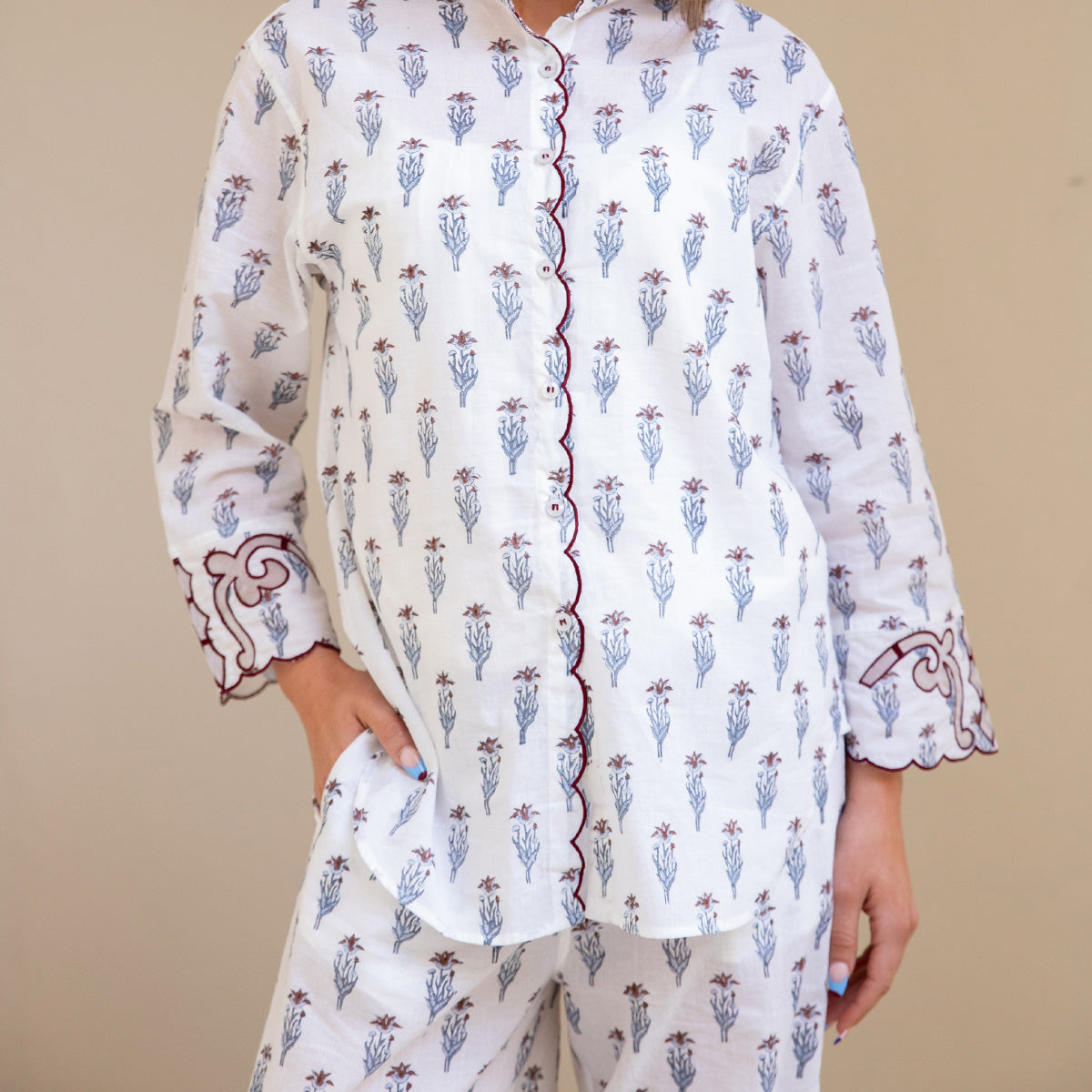 AMARIS Embroidered Long Cotton Pyjamas