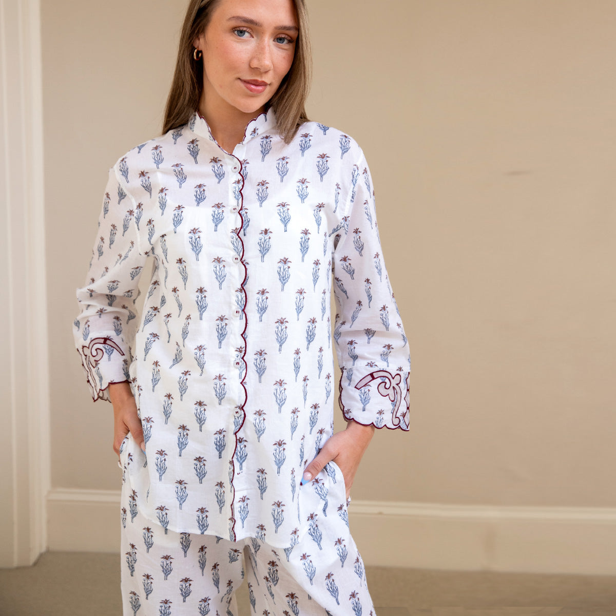 AMARIS Embroidered Long Cotton Pyjamas