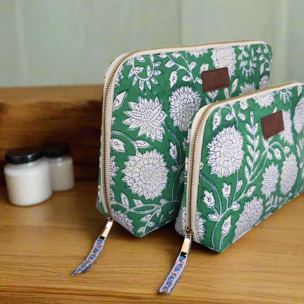 ZINAT Blockprint Wash Bag