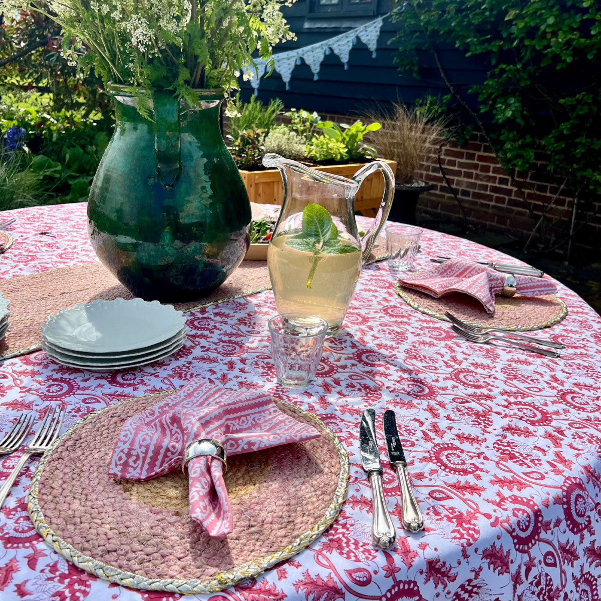 jute table runner, eco friendly jute placemats & runners, jute trivets, table runners