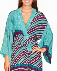 RESHMA Short Silk Kimono