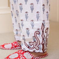 AMARIS Embroidered Long Cotton Pyjamas