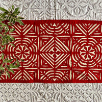 MALAIKA Applique Tablecloth