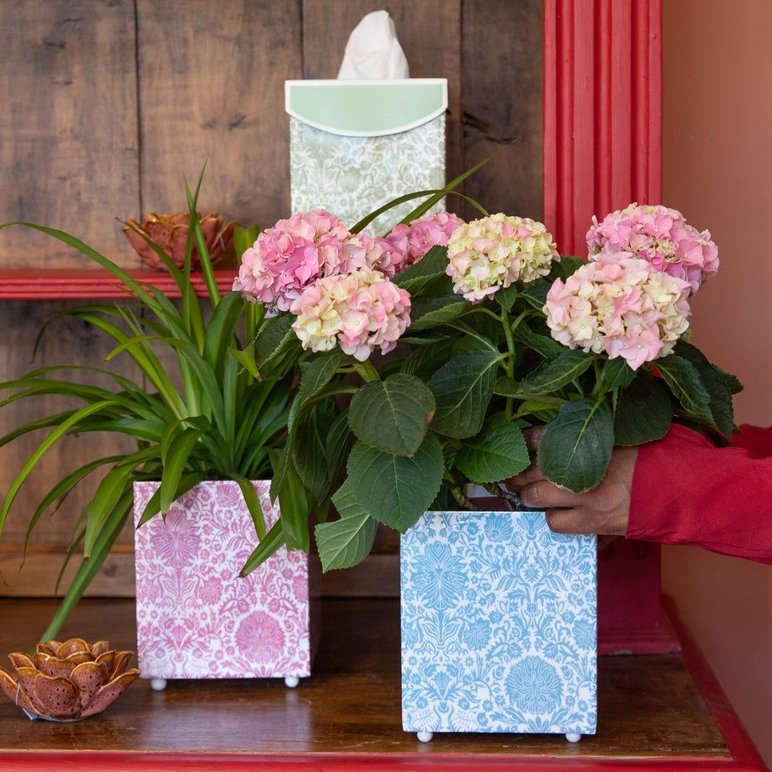English garden metal planter