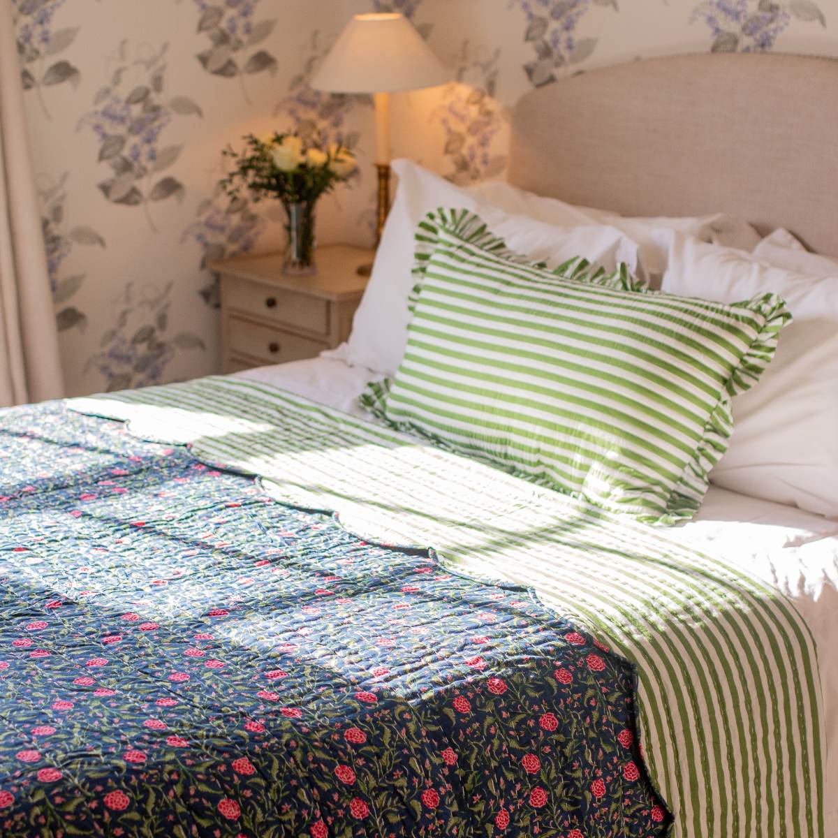 blockprint quilt, Indian blockprint quilt, hand stitched quilt, hand quilted cotton quilt, lightweight spring quilt, blockprint bedspread, cotton quilt UK, handmade quilt, kantha style quilt, artisan blockprint bedding, spring bedspread, quilted cotton throw