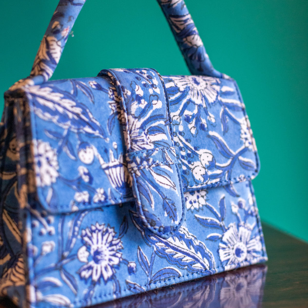 LUNA MIDI Printed Handbag