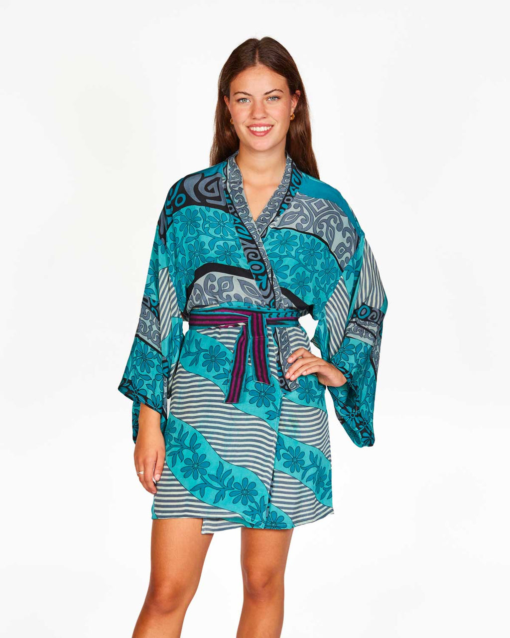 silk dressing gowns, silk robes, silk kimono, faro kimono, faro clothing, saree kimono, saree dressing gowns