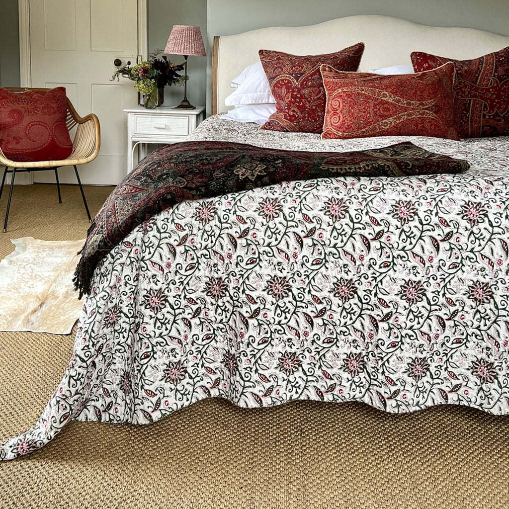 bedspread, kantha quilt, jaipur quilts, cotton quilts, cotton bedlinen, cotton bedspread