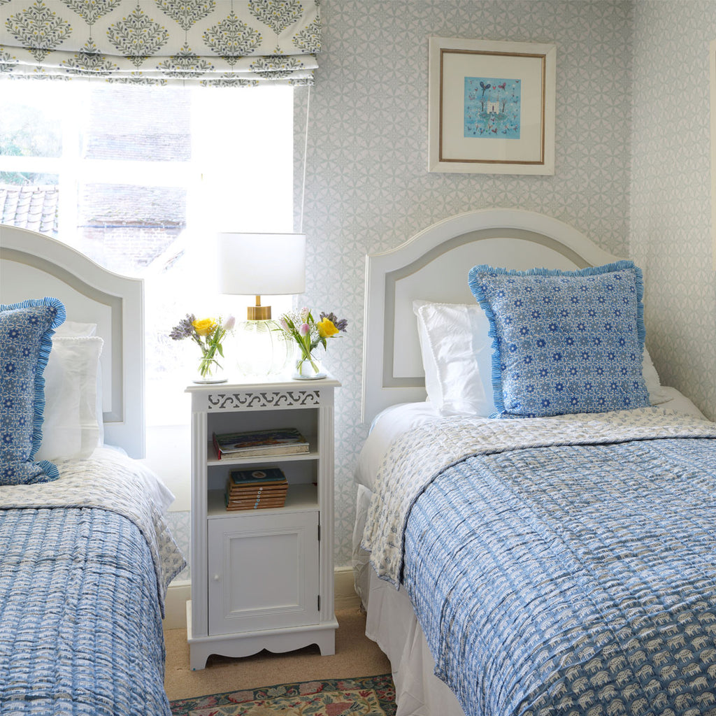 ELE IN PARIS Blockprint Padded Quilt
