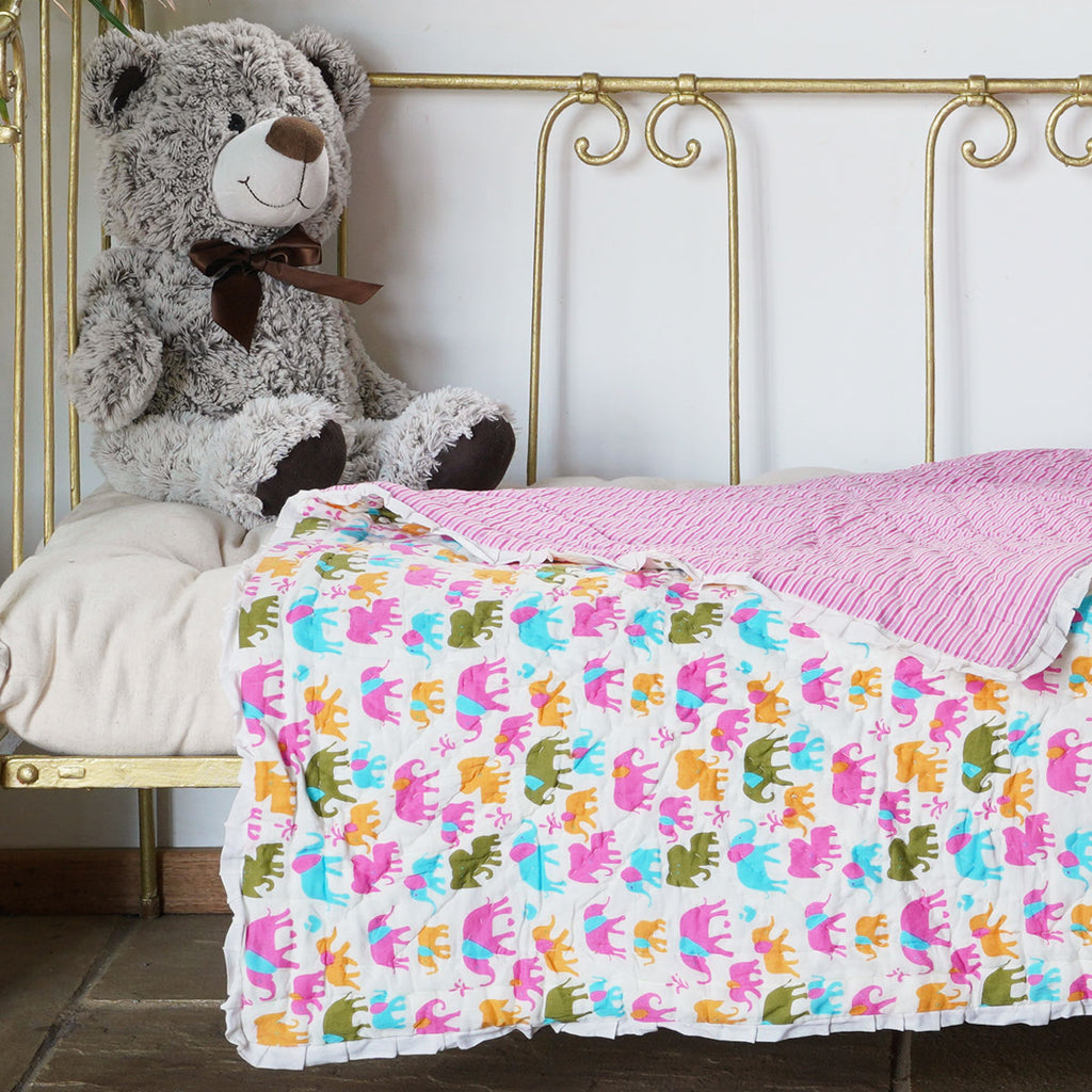 baby quilts, block print padded quilts, padded toddler quilts, toddler quilts,  baby quilts, cotton padded quilts