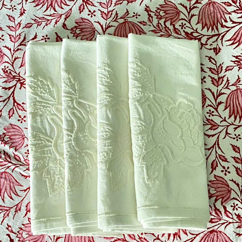 WHITE ROSE Embroidered Napkins