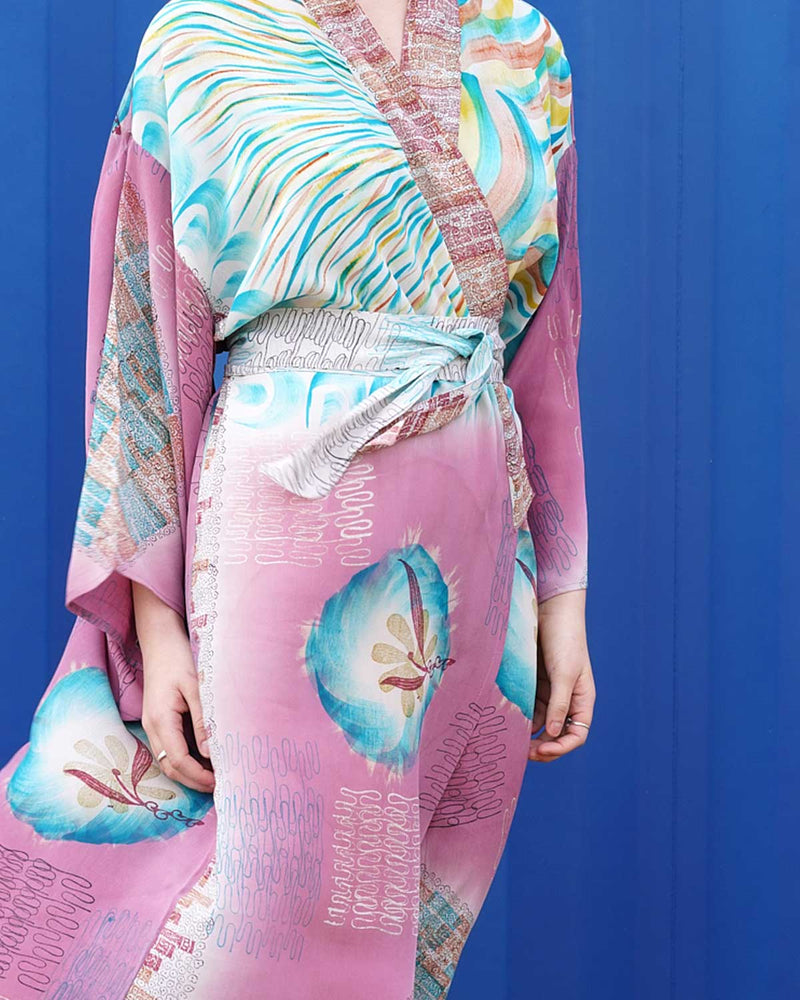 SUNDARI Long Silk Kimono